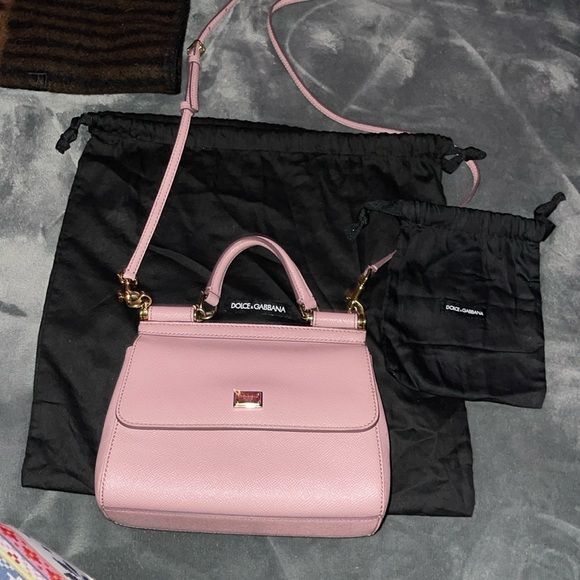 Preloved Dolce n Gabbana mini 2 way bag excellent condition color is light pink - Picture 1 of 13